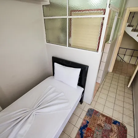 Homestay Yellow Rose Canakkale