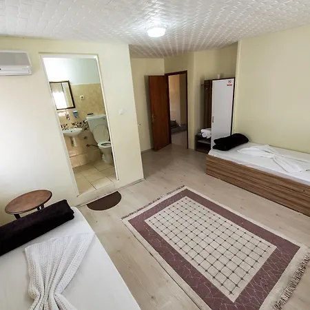 Yellow Rose Homestay