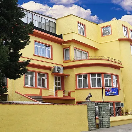 Yellow Rose Homestay